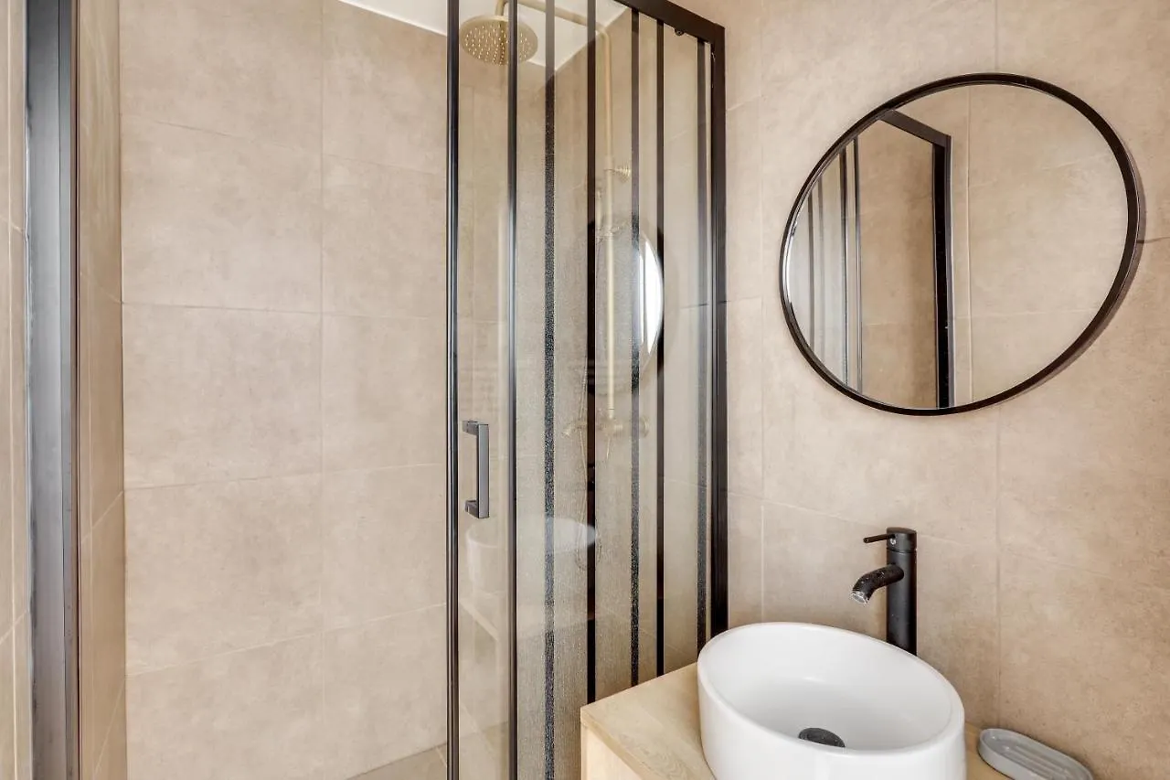 Beautiful Apartment For 8 People Paris Frankrike